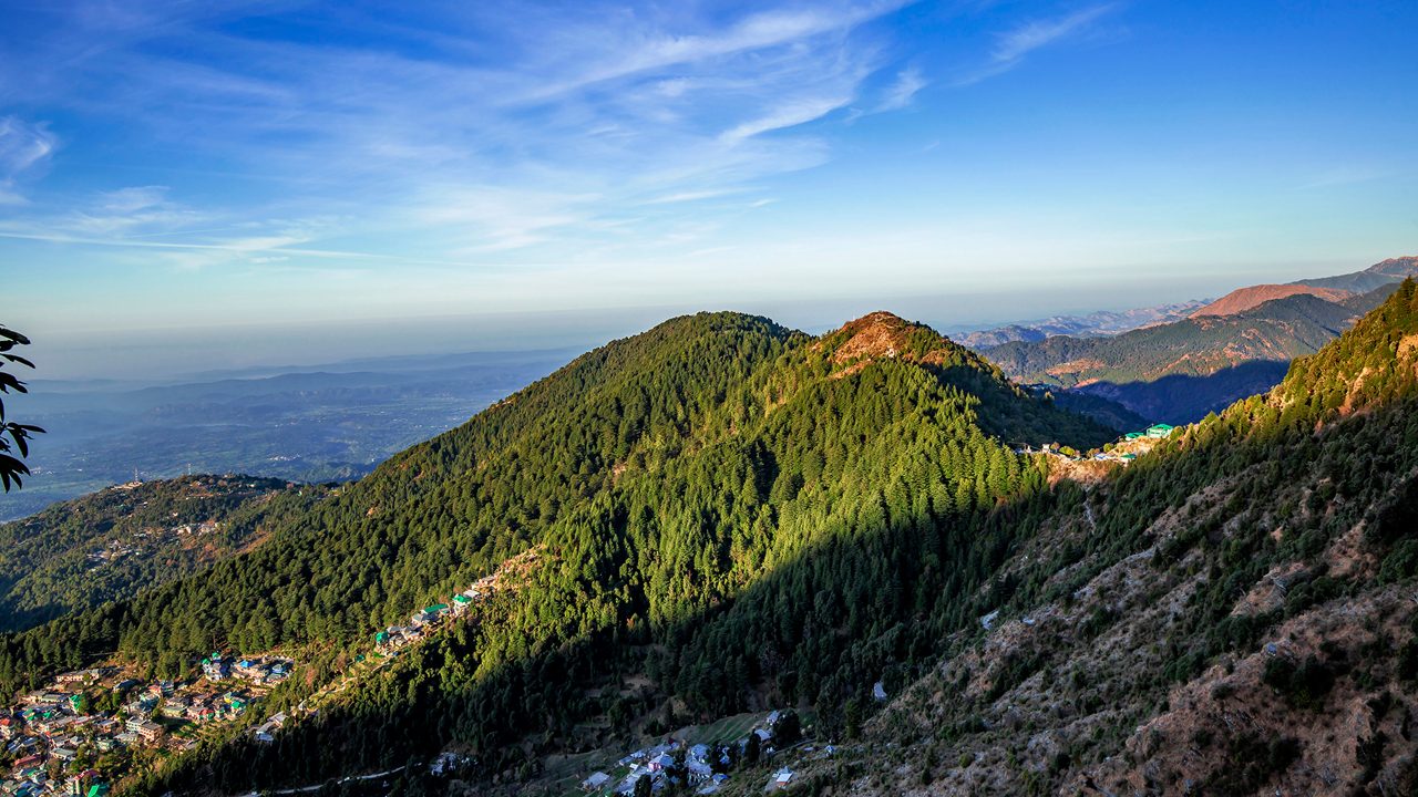 Must-Do Hikes in McLeod Ganj – Thatharna, Kareri Lake, and Triund