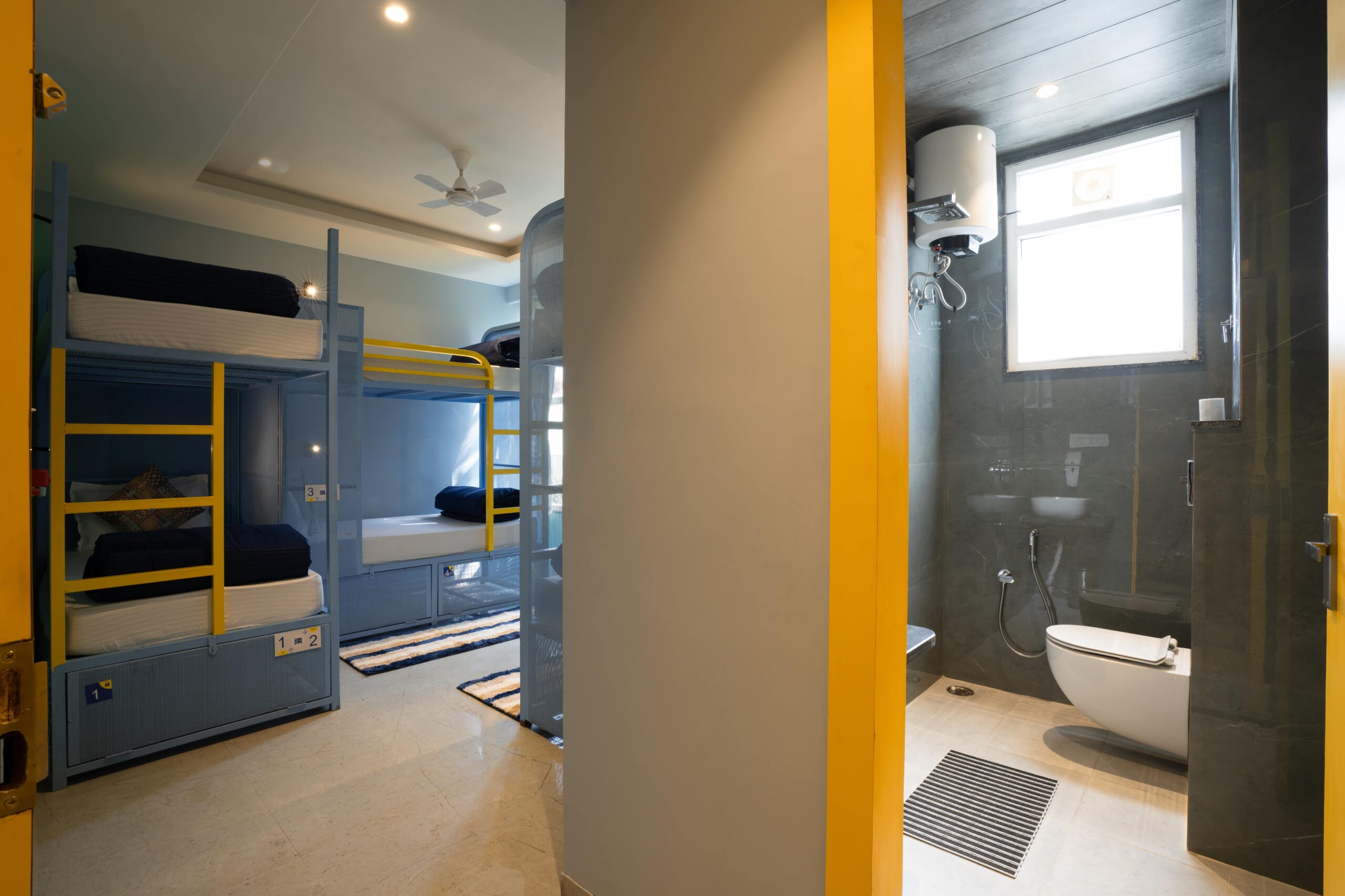 6-Bed-Mixed-Dormitory-Jaipur