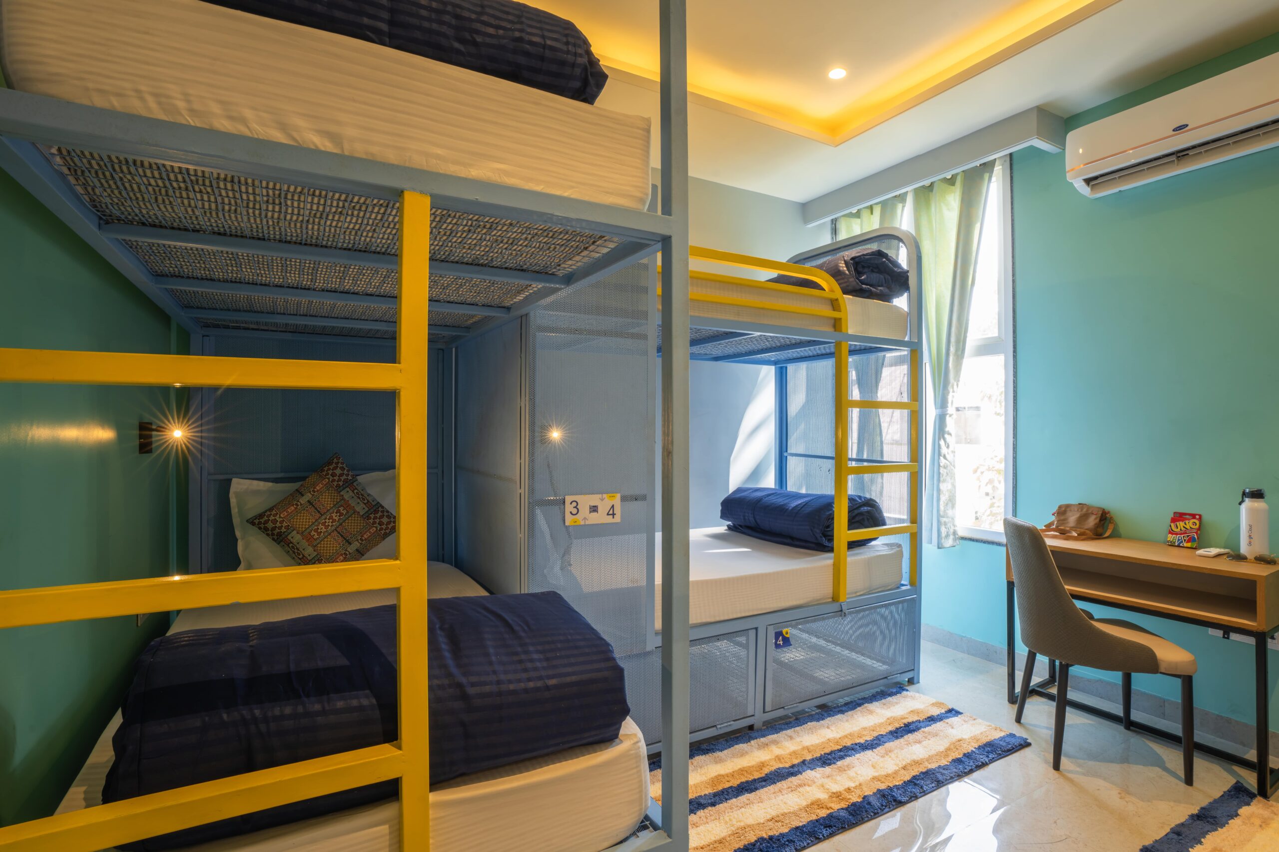 6-Bed-Mixed-Dormitory-Jaipur