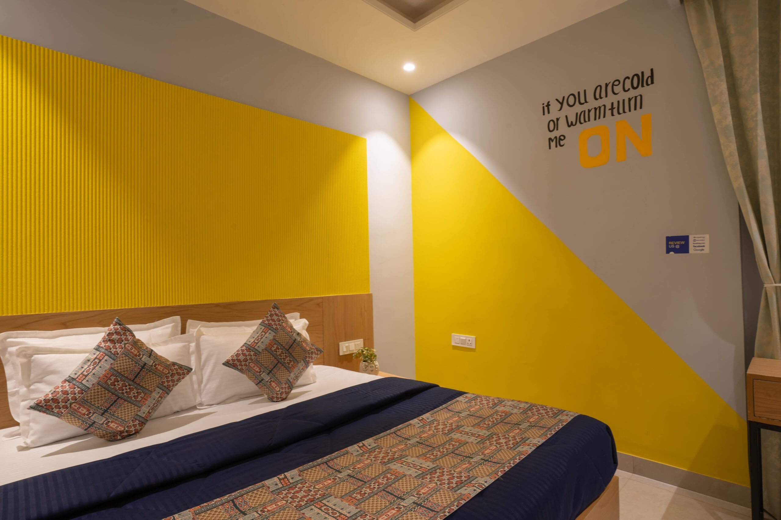 Deluxe-Double-Room-Jaipur