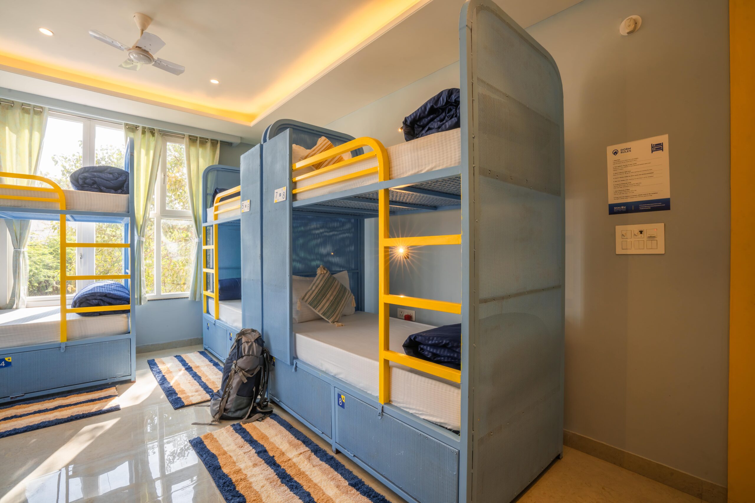 8-Bed-Mixed-Dormitory-Jaipur