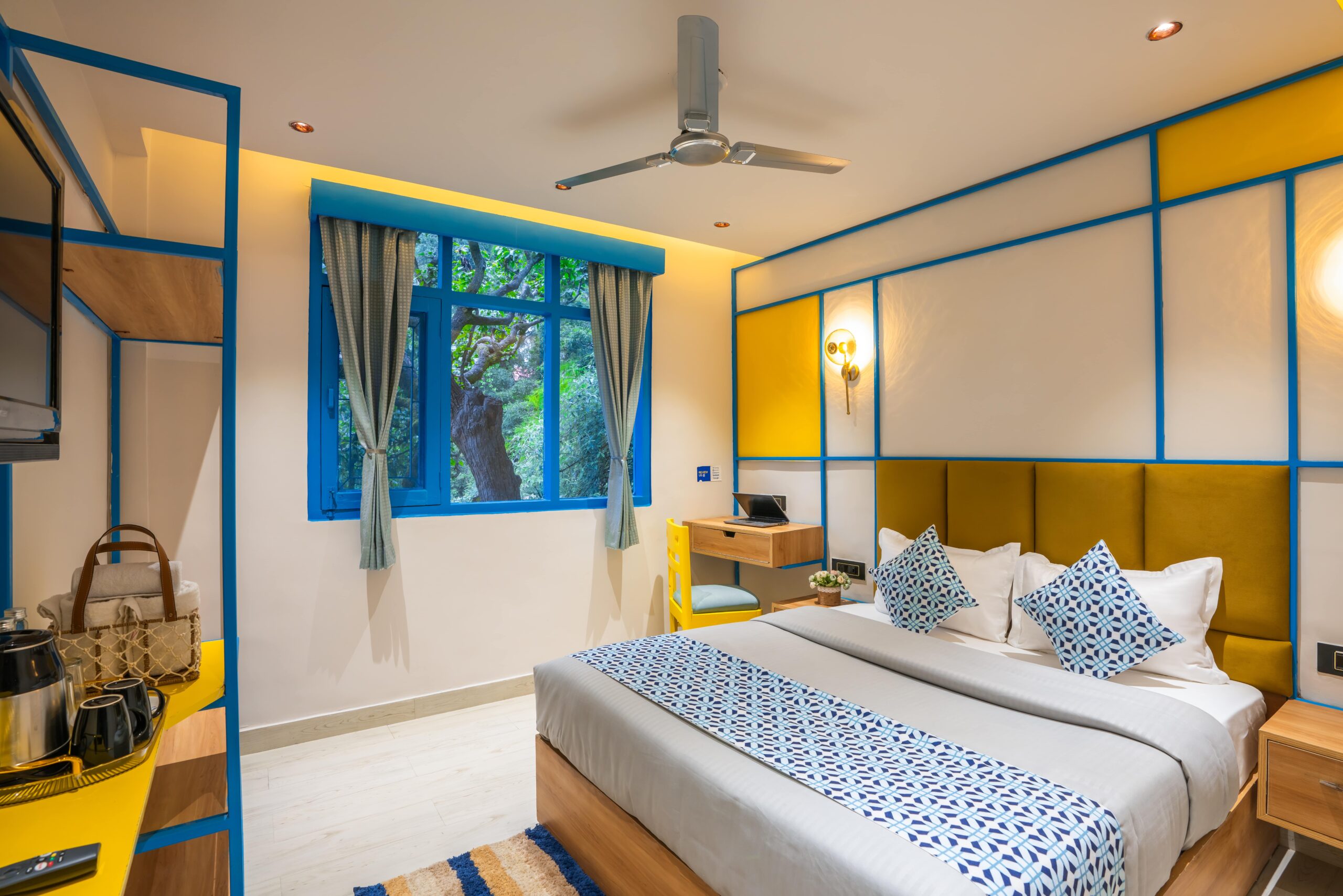 Deluxe-Double-Room-Shimla