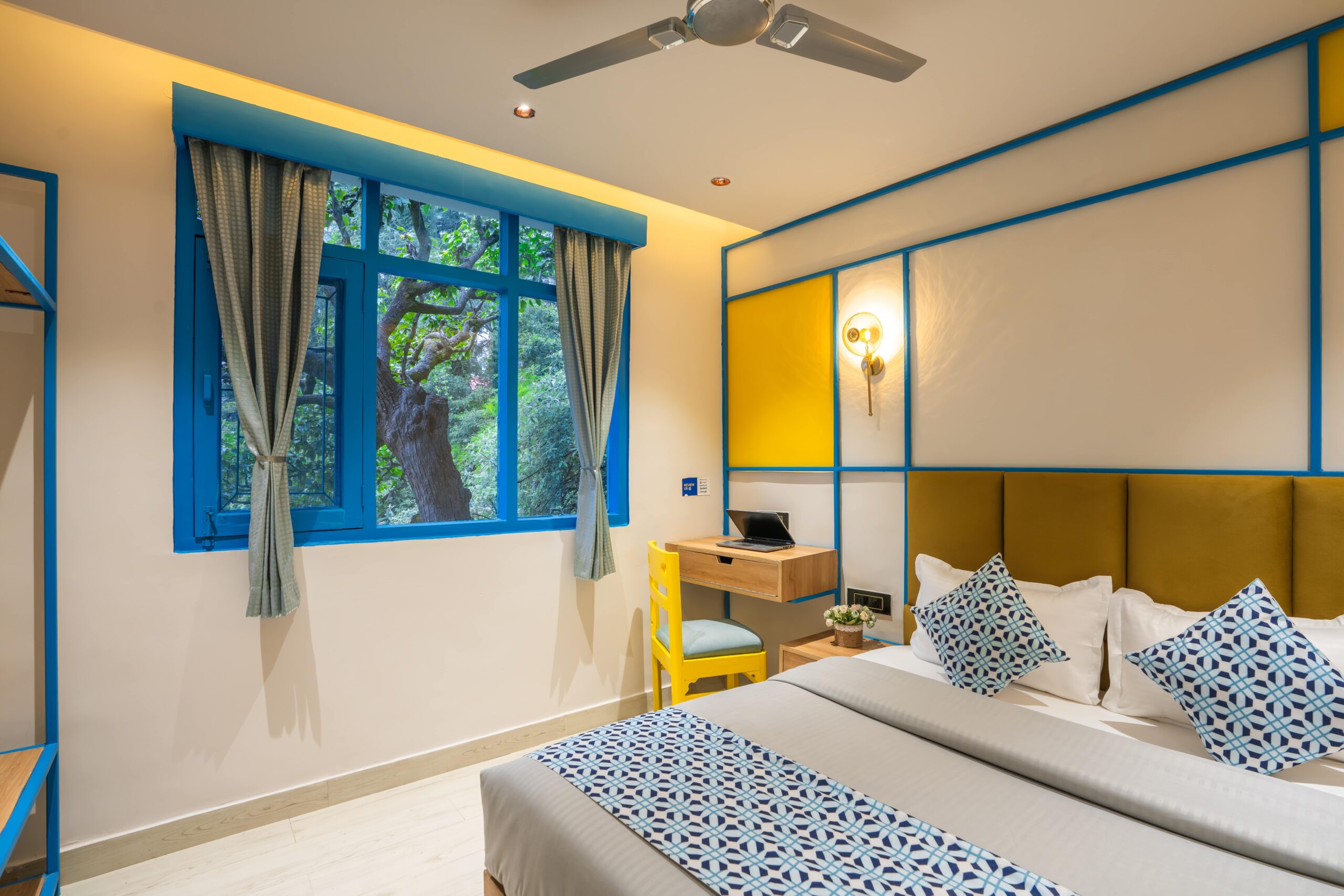 Deluxe-Double-Room-Shimla