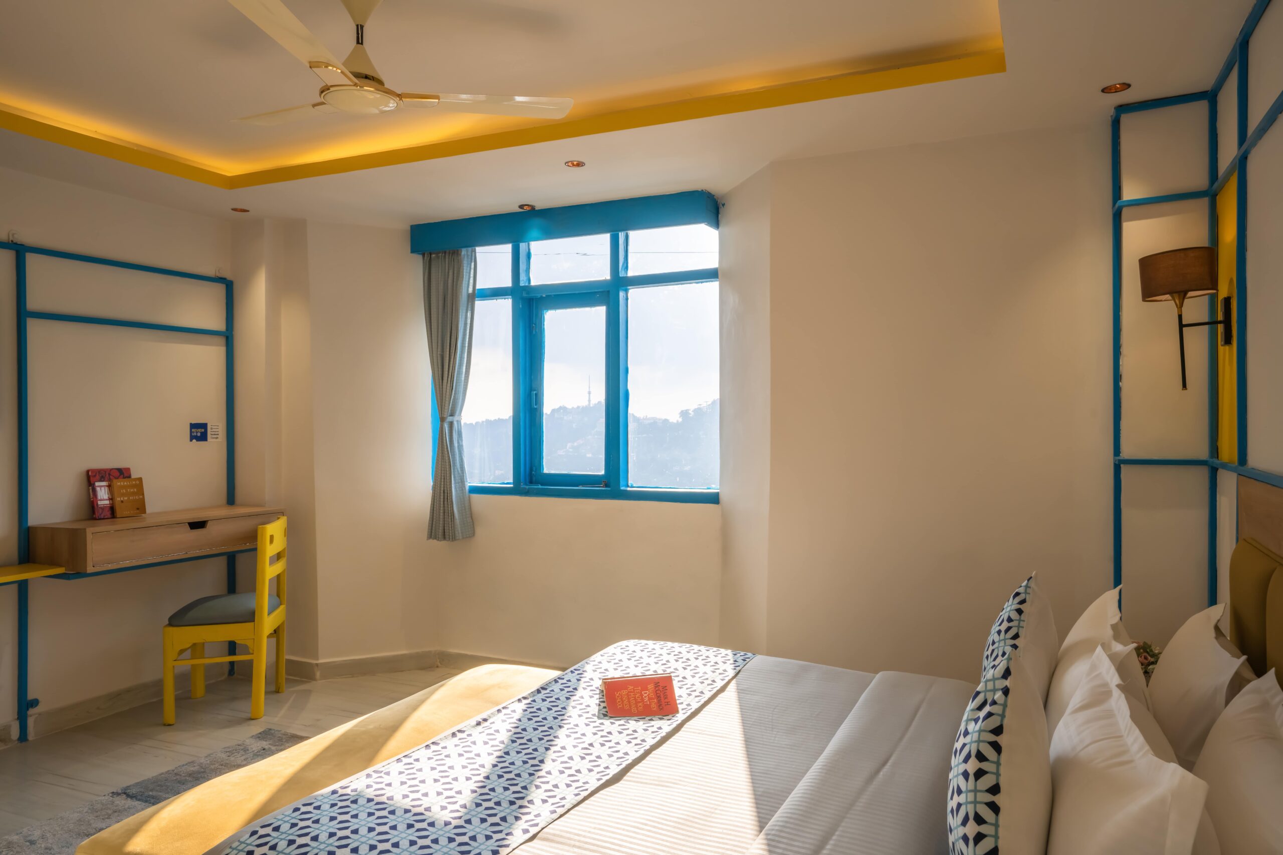 Deluxe-Executice-Room-Shimla