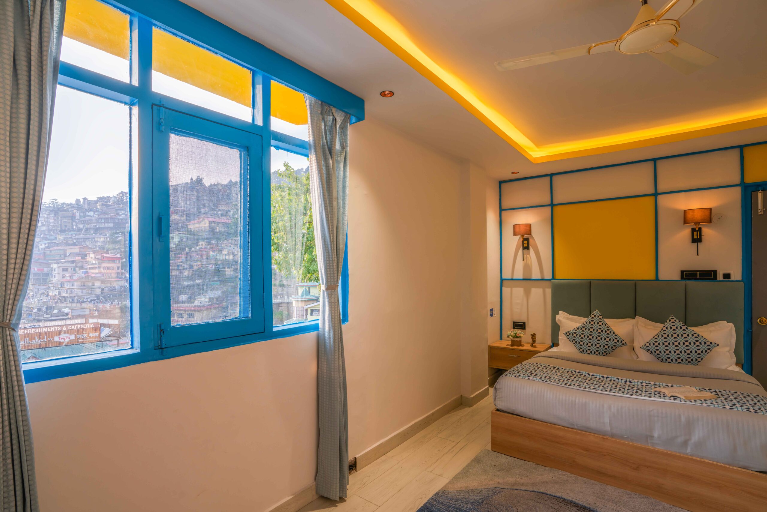 Deluxe-Quadruple-Room-Shimla