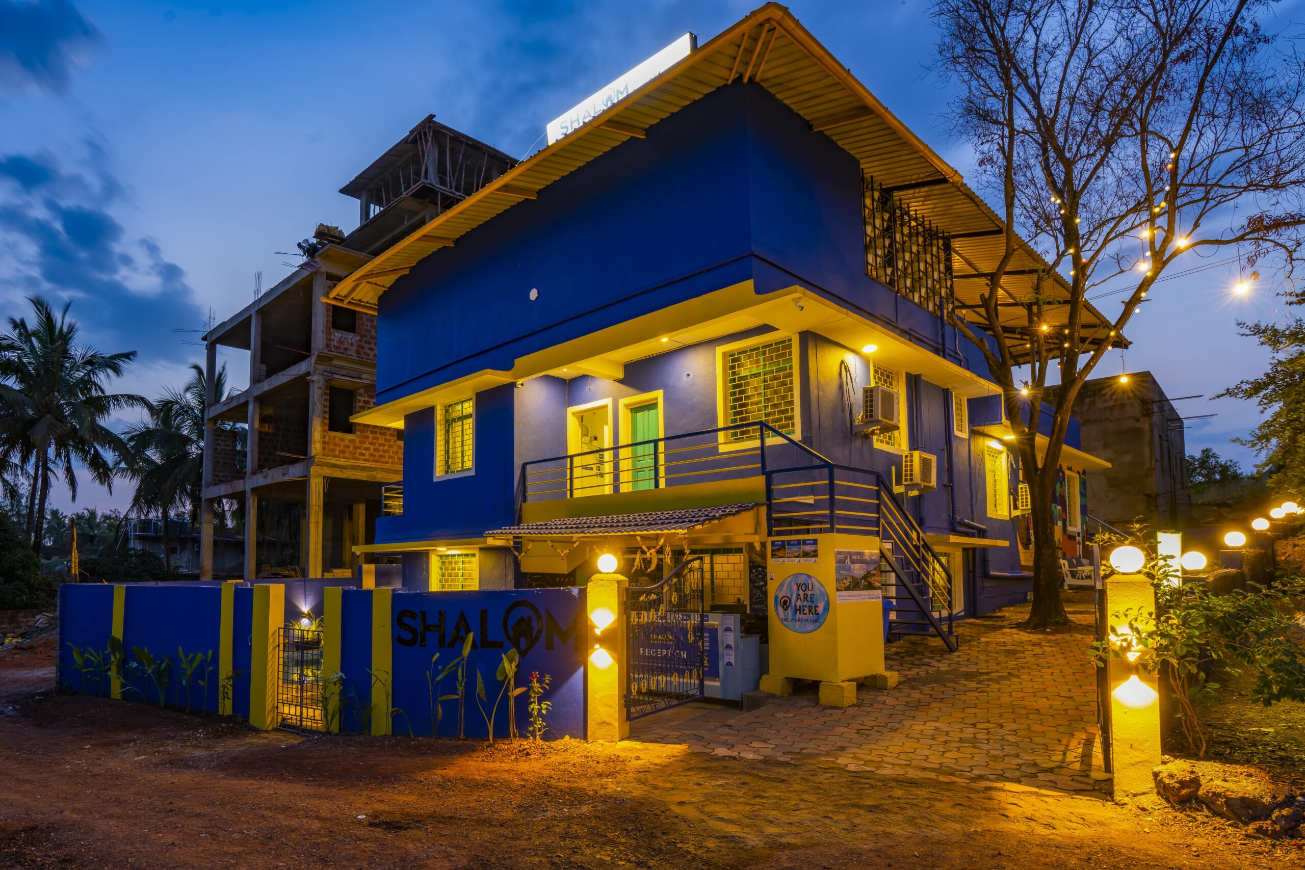 092_Exterior(EveningLight)_01-min