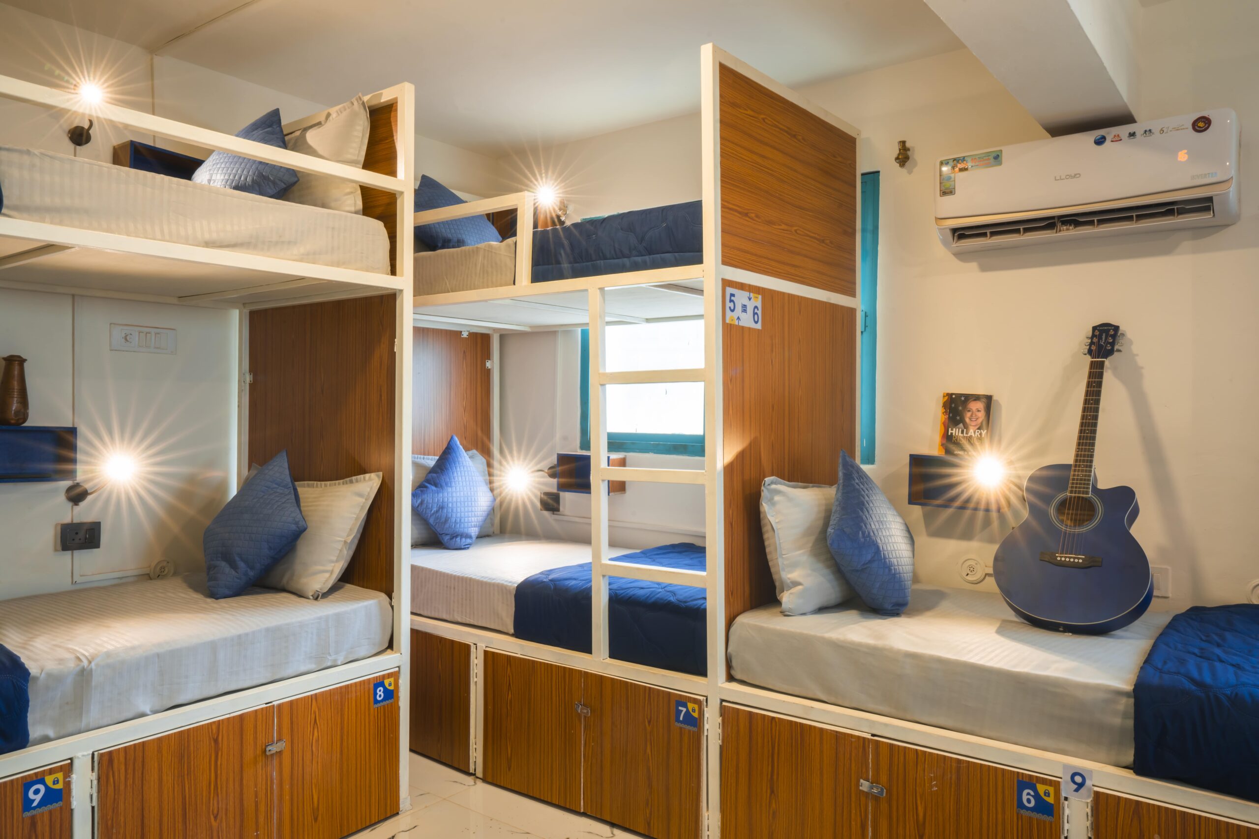 Affordable 9-Bed Mixed Dorm | Shalom Backpackers Hostel Goa