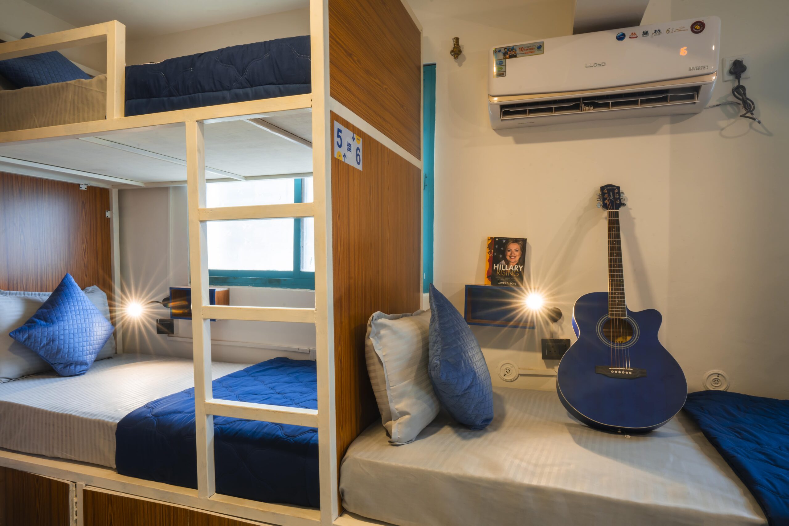 Affordable 9-Bed Mixed Dorm | Shalom Backpackers Hostel Goa