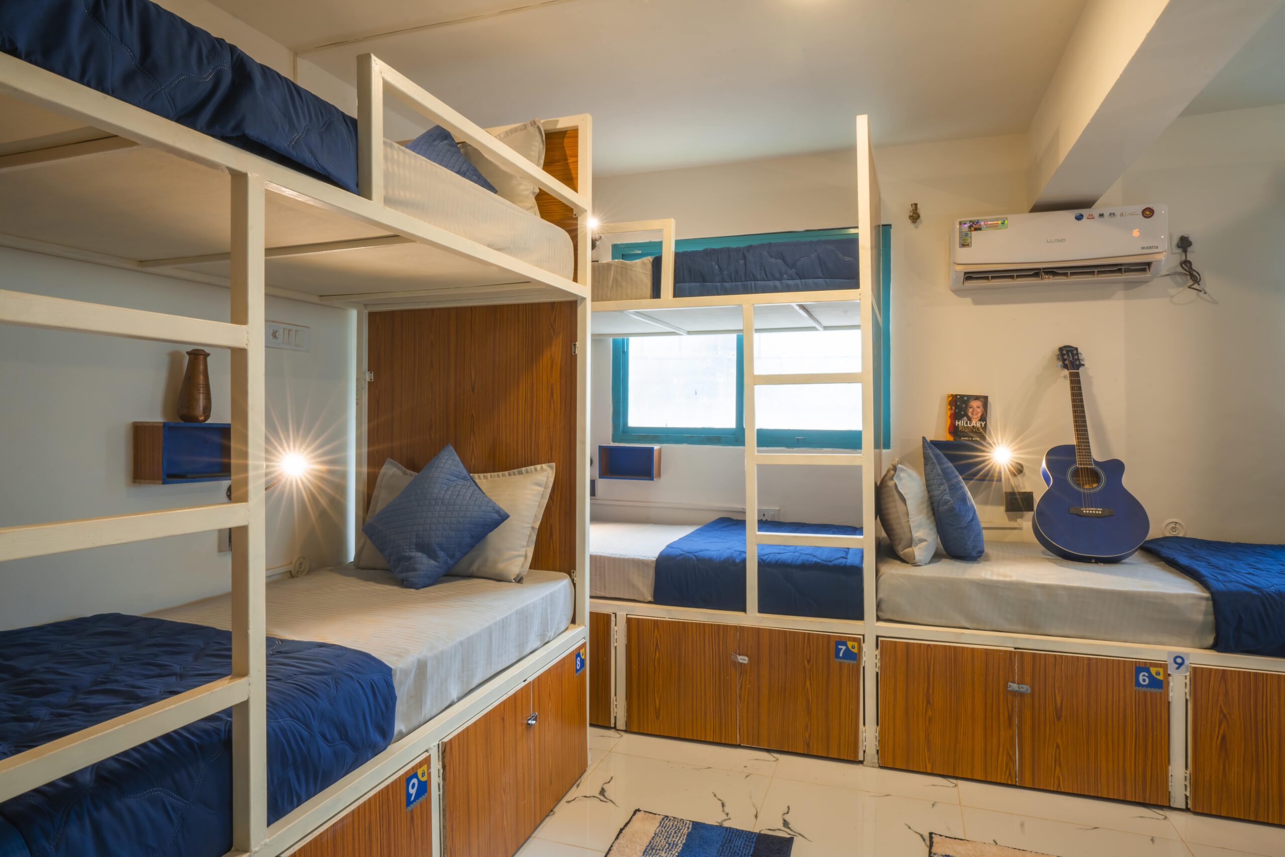 Affordable 9-Bed Mixed Dorm | Shalom Backpackers Hostel Goa