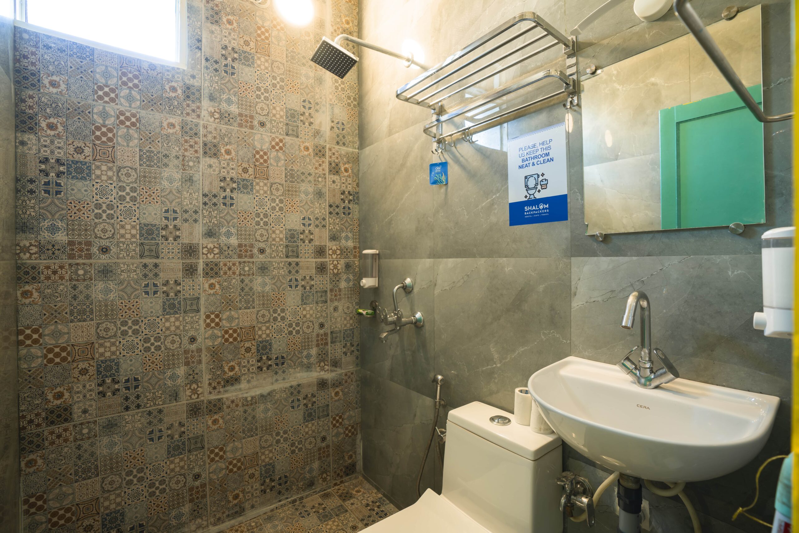 Affordable Standard Double Room in Goa | Backpackers Hostel Stay